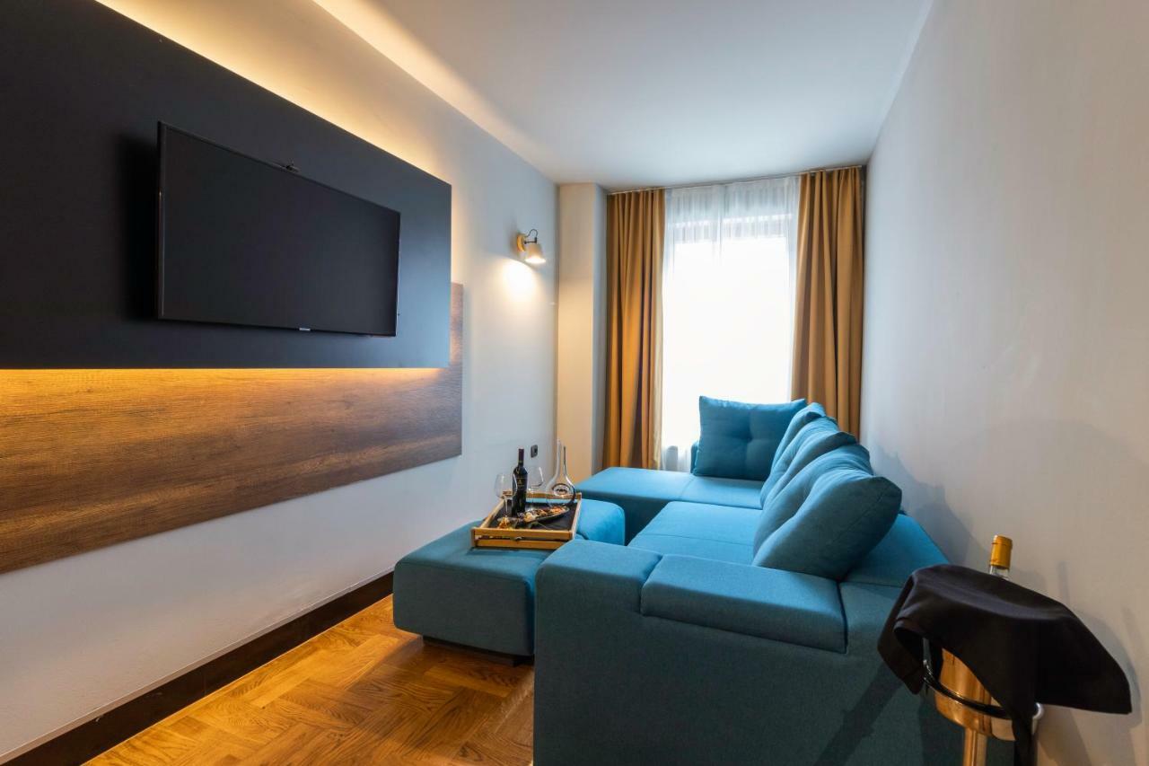 Next Door Park Hotel Skopje Luaran gambar