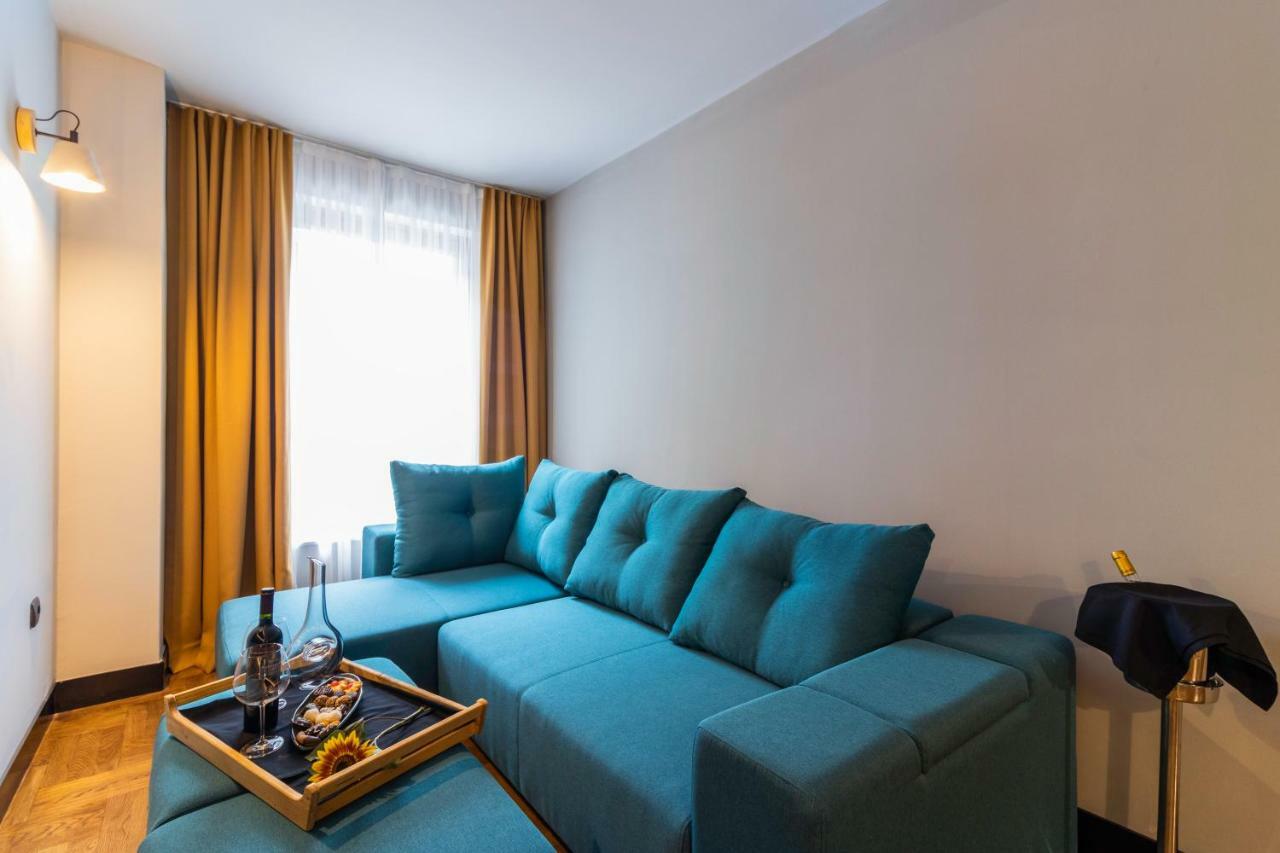 Next Door Park Hotel Skopje Luaran gambar
